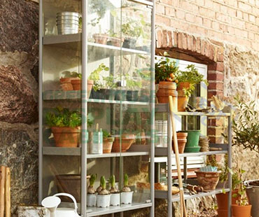 Pedestal Greenhouse Display Case